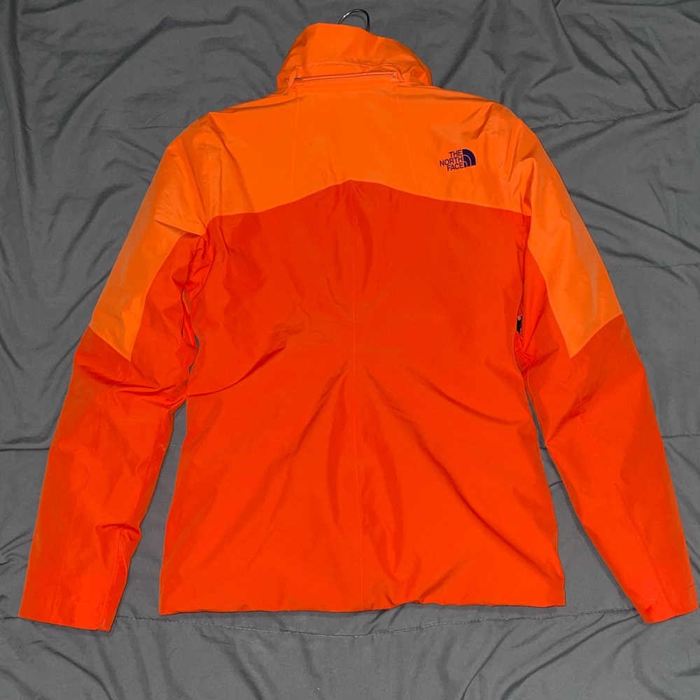 Coat - Picture 6 of 7